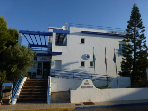  Hostal Puerto Genovés  Сан Хосе Нихар